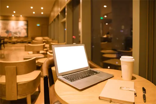 美食附近小餐馆在哪里