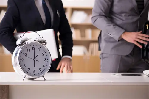 宁波彩虹美食街在哪里